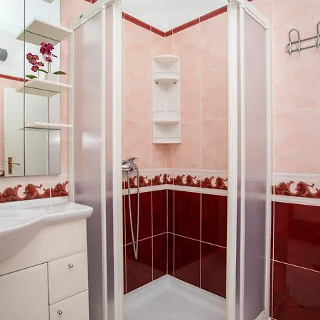 Carla Near Pula With Private Pool & Kids Playground Up To 8 Guests - Pet Friendly